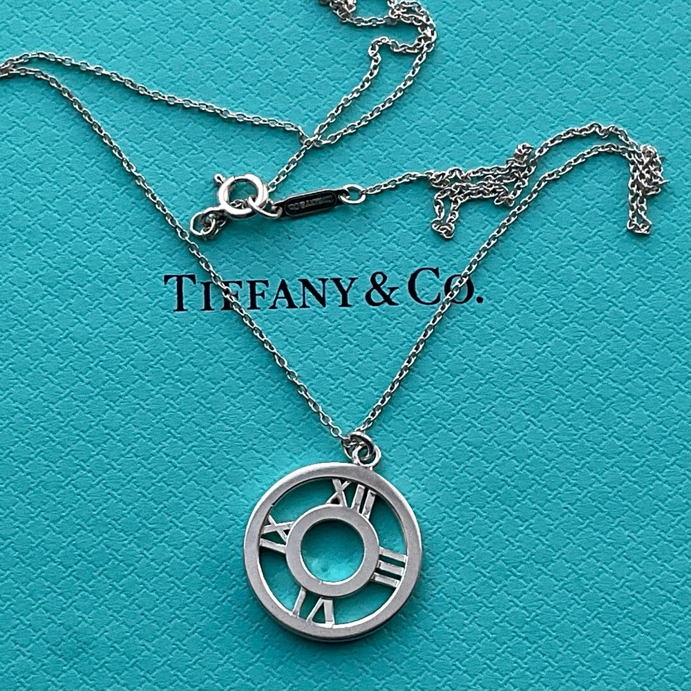 Authentic Tiffany Atlas necklace